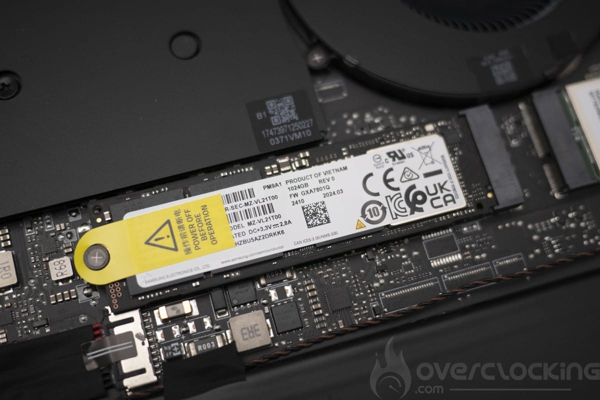 Razer Blade 16 - démontage SSD crap