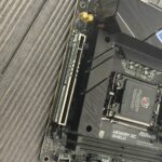 Asrock_Phantom_Gaming_B860i_Lightning_wifi_002