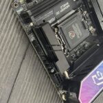 Asrock_Phantom_Gaming_B860i_Lightning_wifi_005