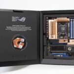 Asus_ROG_Crosshair_2006_002