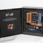 Asus_ROG_Crosshair_2006_006